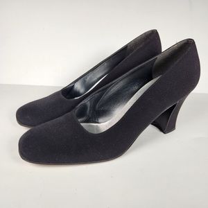 Stuart Weitzman black pumps High heels size 8 B/ 39